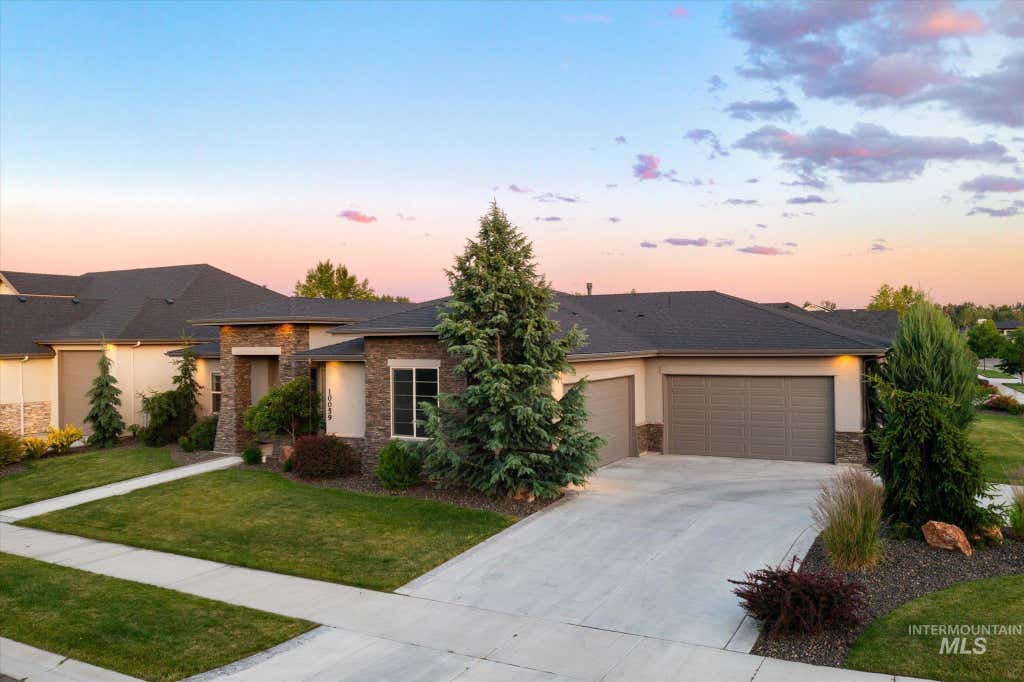 Photo of 10059 W Andromeda Dr, Star, ID 83669 (MLS # 98990150)