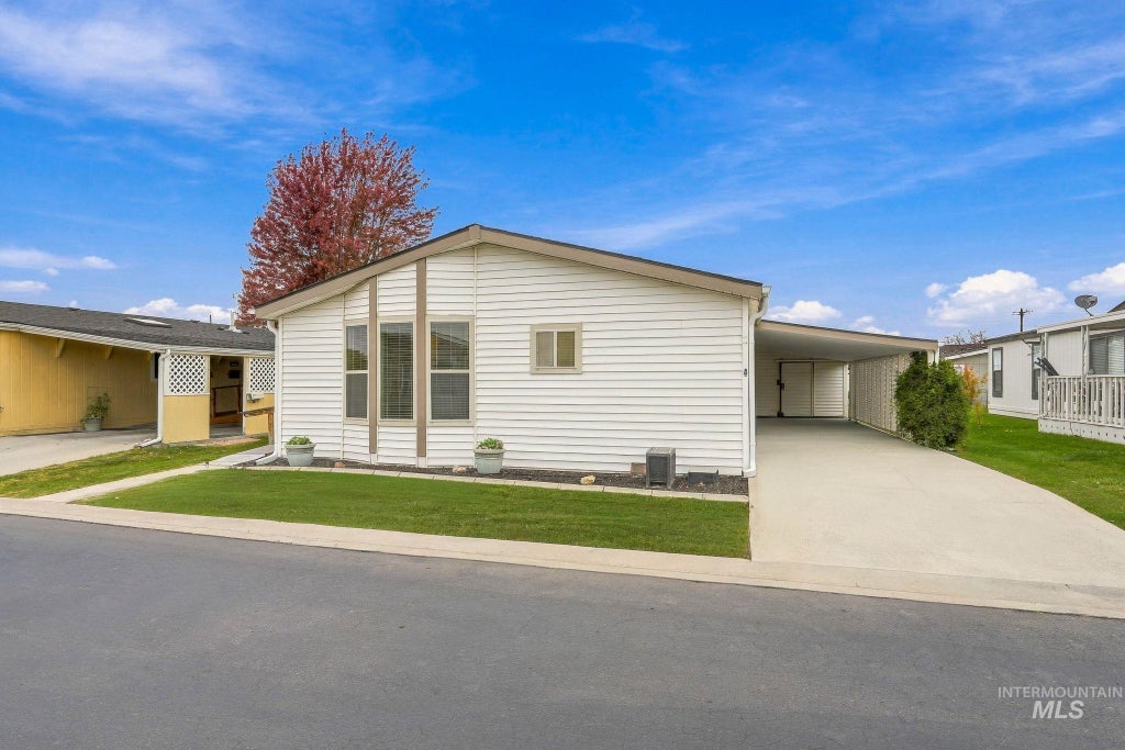Photo of 1907 W Flamingo Ave #39, Nampa, ID 83651 (MLS # 99005150)