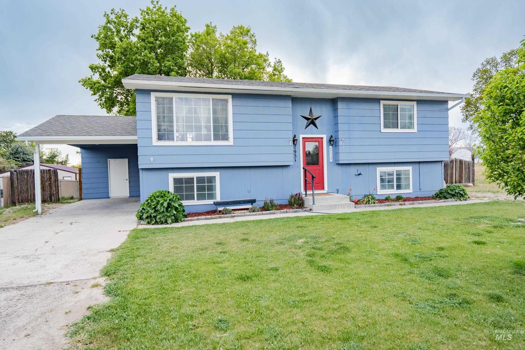 Photo of 1931 Y Street, Heyburn, ID 83336 (MLS # 98985043)