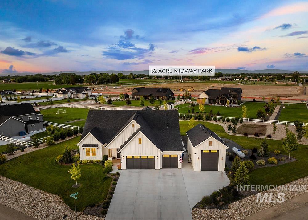 Aerial view of property and surrounding area