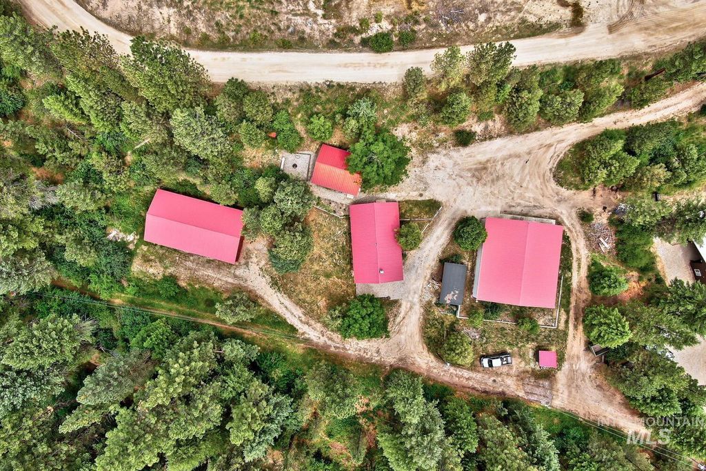 Photo of 10 Crick Road, Garden Valley, ID 83622 (MLS # 98978490)