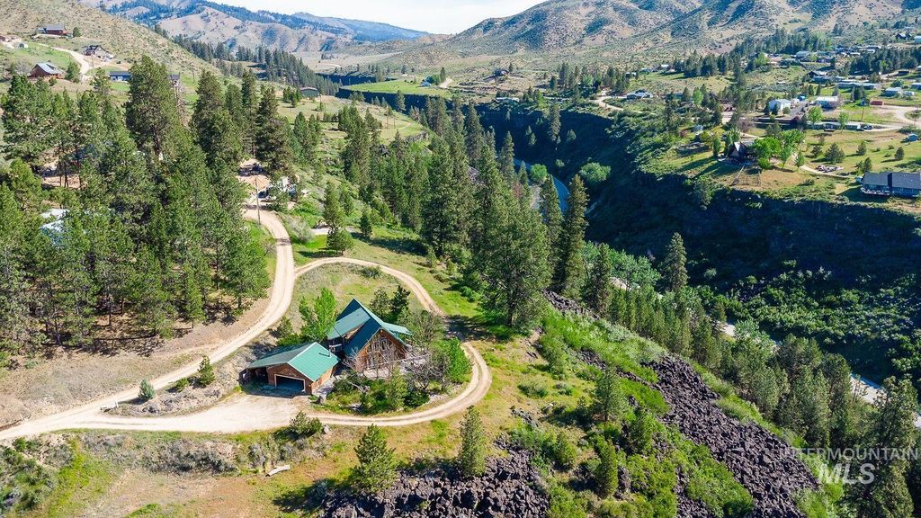Photo of 42 Hummingbird Haven, Boise, ID 83616 (MLS # 98986529)