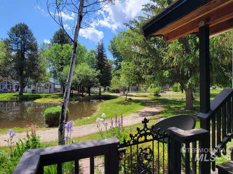 Photo of 21 E Street, Cascade, ID 83611 (MLS # 98982968)