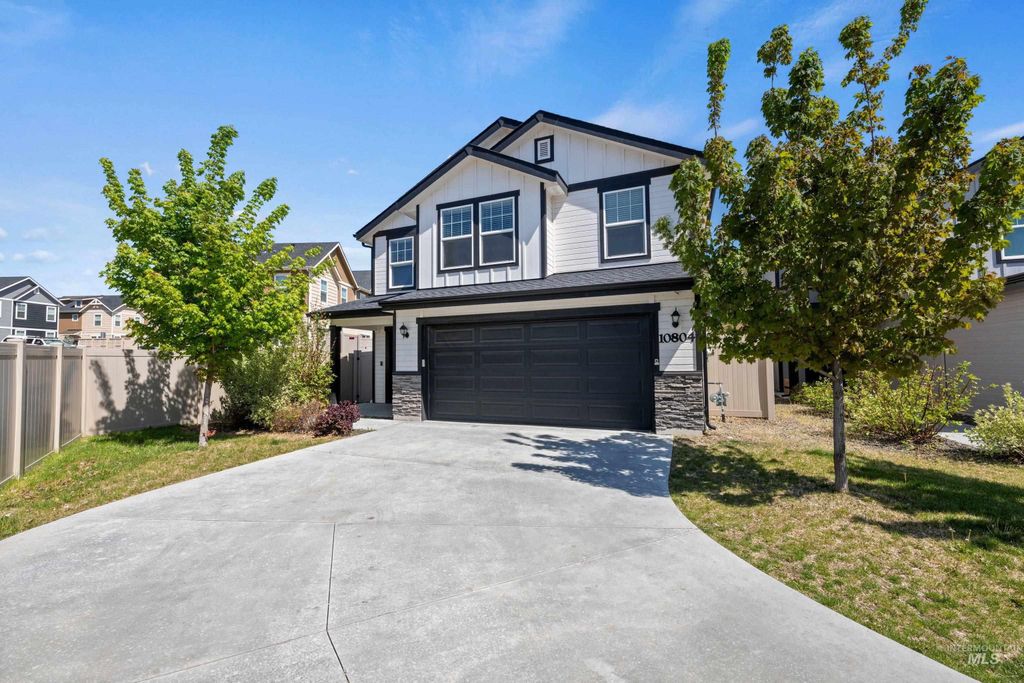 Photo of 10804 W Goldenspire Dr, Boise, ID 83709 (MLS # 98984589)