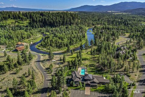 Photo of 48 Fawnlily Dr, McCall, ID 83638 (MLS # 98933817)