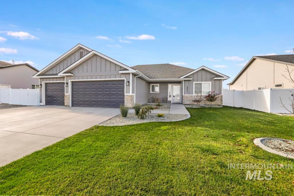 Photo of 4073 Williams Street, Buhl, ID 83316 (MLS # 98968470)