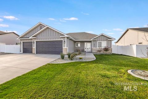 Photo of 4073 Williams Street, Buhl, ID 83316 (MLS # 98968470)