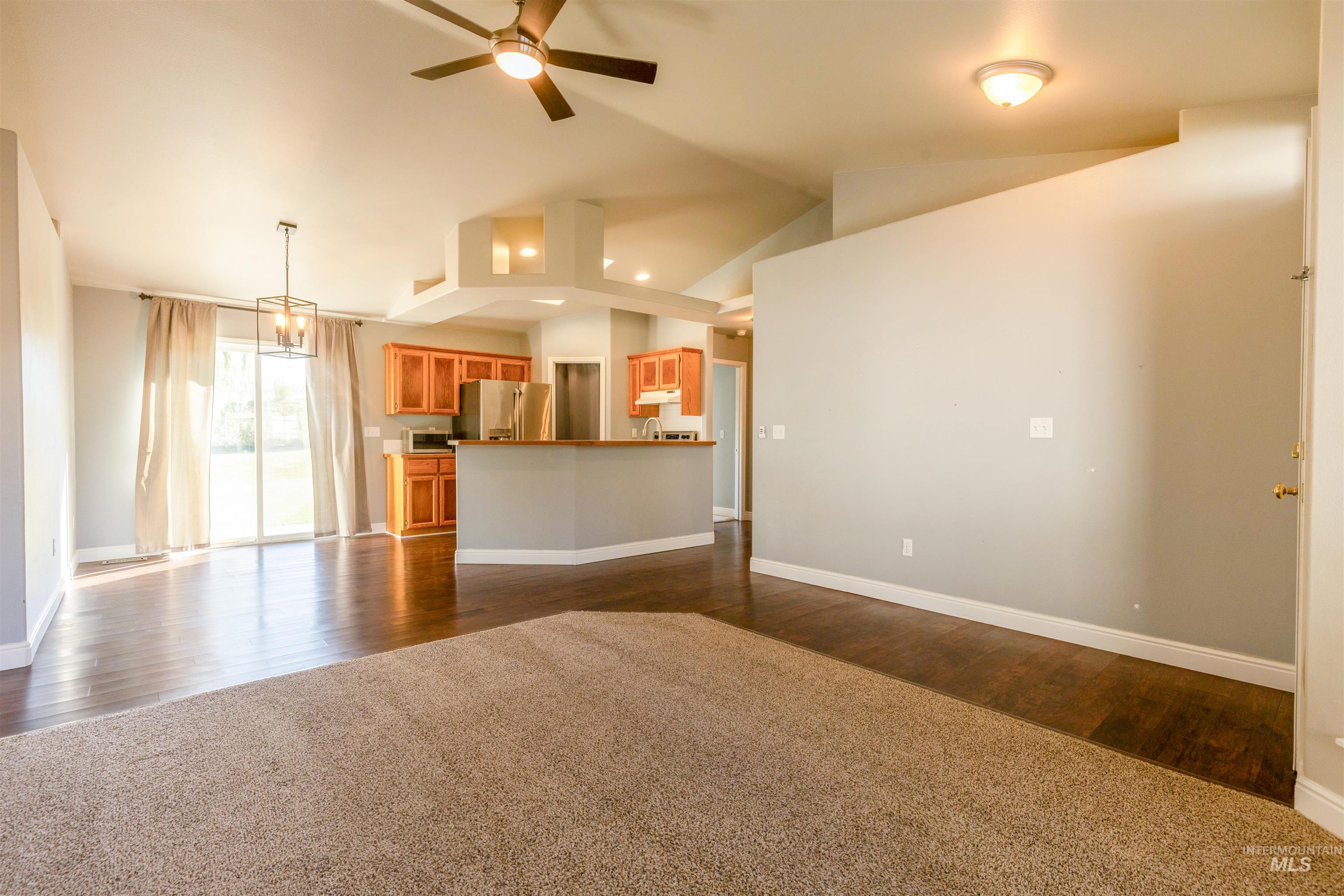 2020 E Lost River Ave