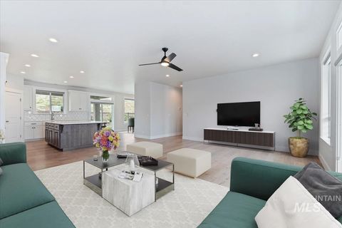 Photo of 19322 N Shepherds Pie Pl, Boise, ID 83714 (MLS # 98968991)