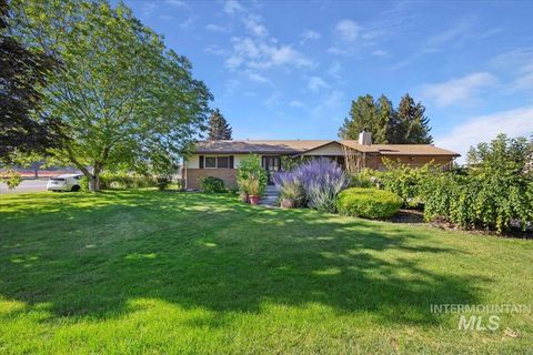 305 Lucille St. Kimberly ID 83301