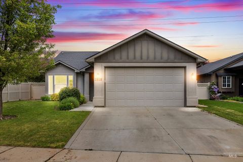 2928 W Los Flores Dr. Meridian ID 83646