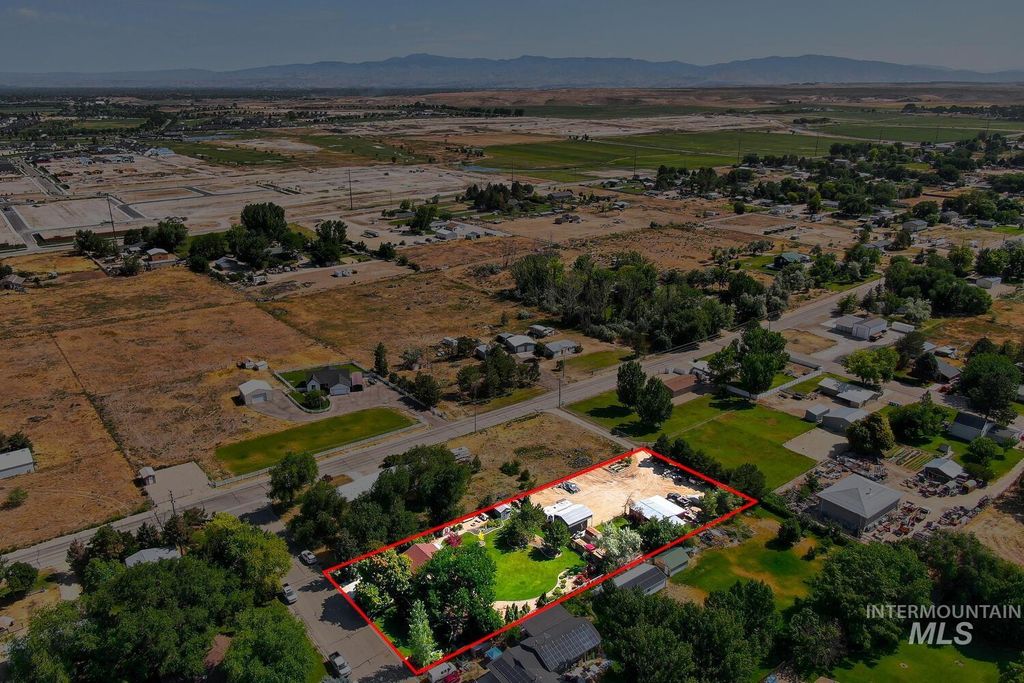 Photo of 13078 S Cholla Drive, Kuna, ID 83634 (MLS # 98973516)