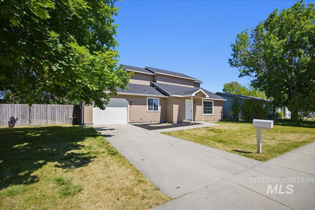 112 Barbara Dr