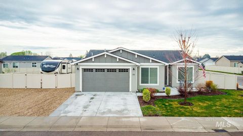 318 Red Rose St Wilder ID 83676