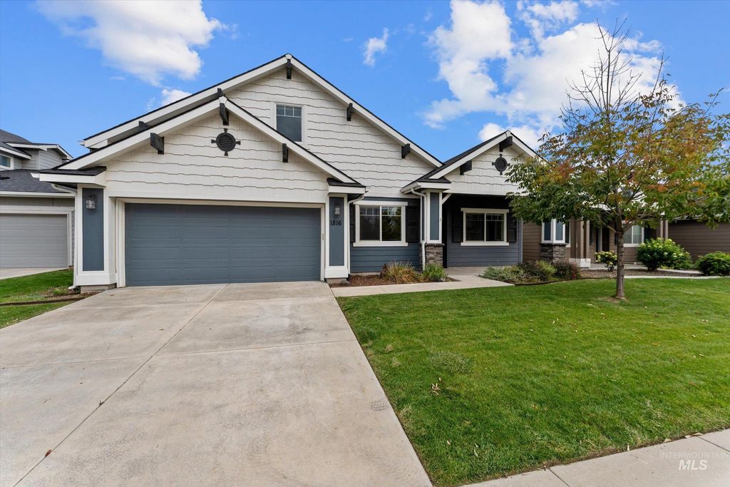 Photo of 1816 N Snowfield Pl, Kuna, ID 83634 (MLS # 98963899)