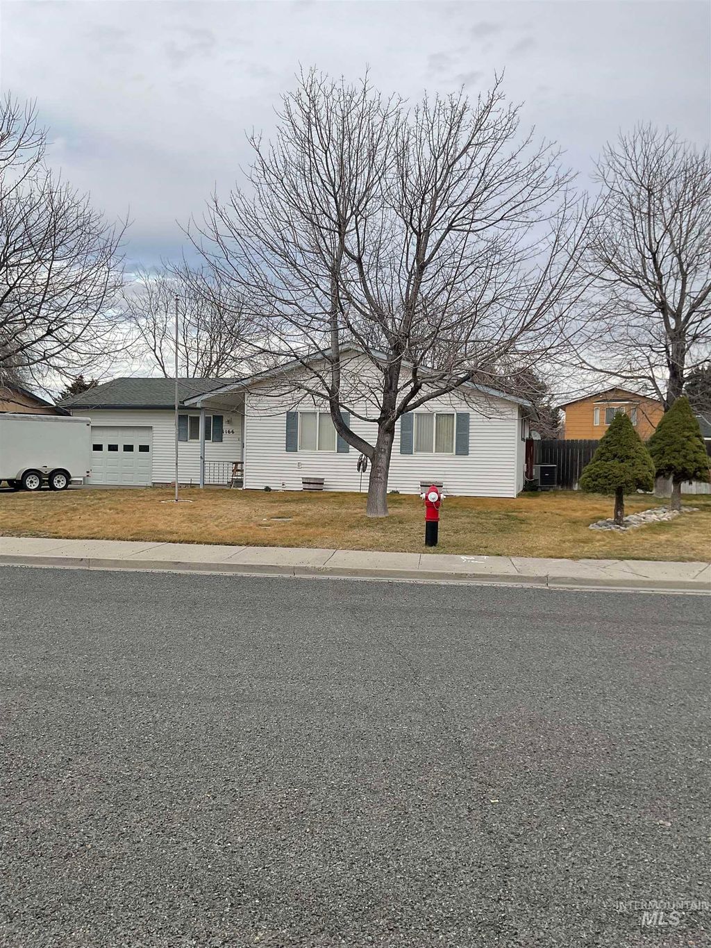 Photo of 1166 Starfire St, Twin Falls, ID 83301 (MLS # 98976391)