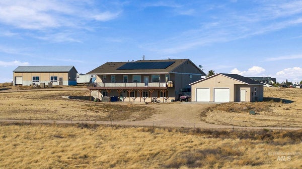 9531 PUMP RD, NAMPA, ID 83686 - Image fef606e61fda86b3a453d38ee0ad3dd4/2829030043