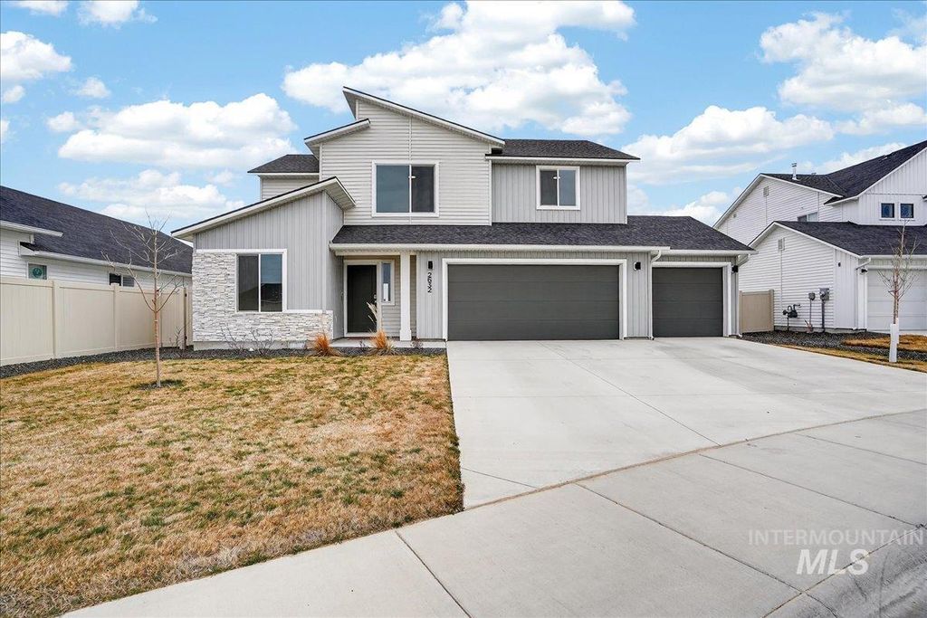 Photo of 2632 N Arroyo Vista Way, Kuna, ID 83634 (MLS # 98975943)