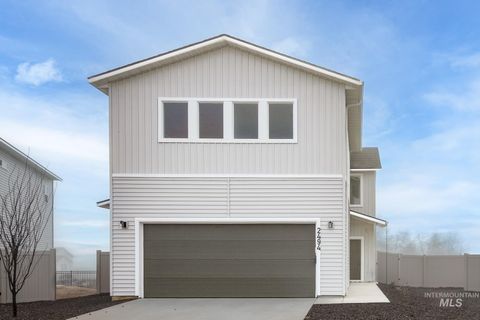 Photo of 2390 W Fallon Lp, Nampa, ID 83651 (MLS # 98988010)