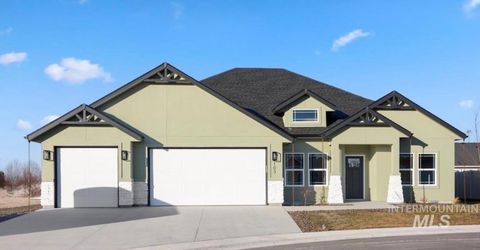 Photo of 103 Ash St, Parma, ID 83660 (MLS # 98978786)