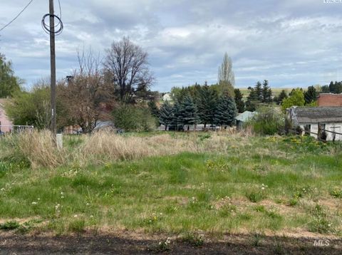 111 S High Street Uniontown WA 99179