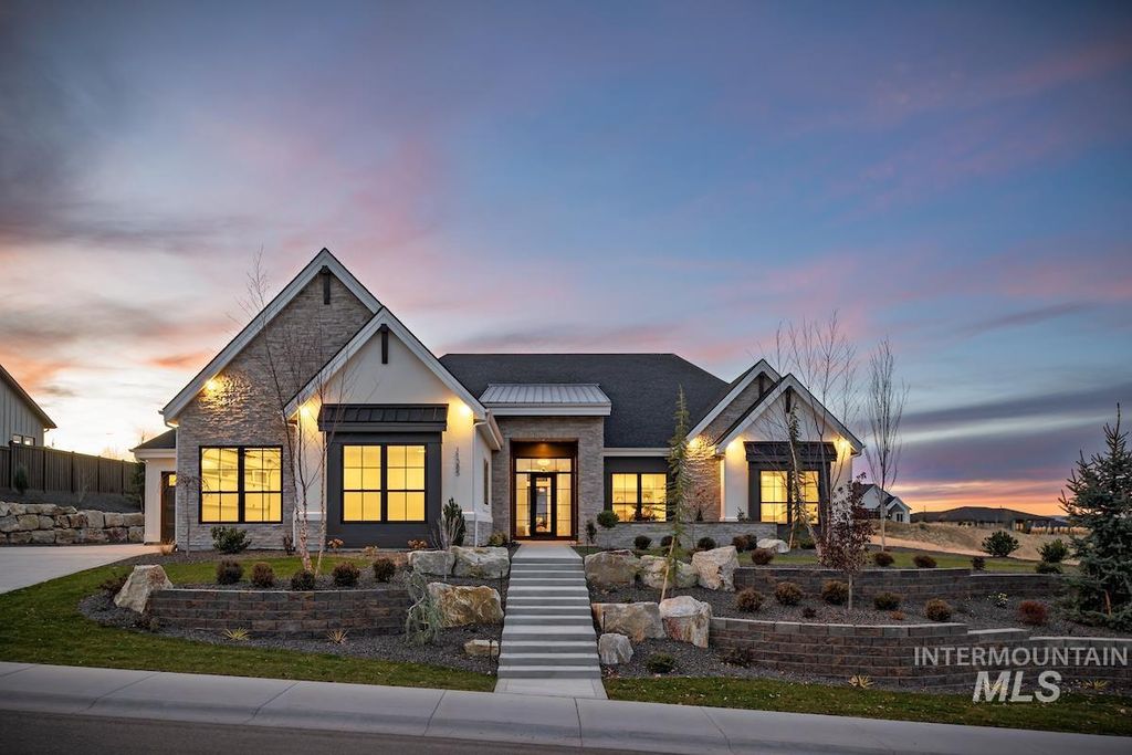 Photo of 11385 N Elk Ridge Way, Boise, ID 83714 (MLS # 98964941)