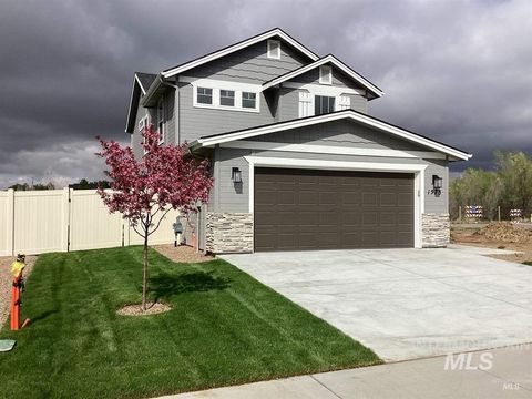 Photo of 1579 Witt, Mountain Home, ID 83647 (MLS # 98931233)