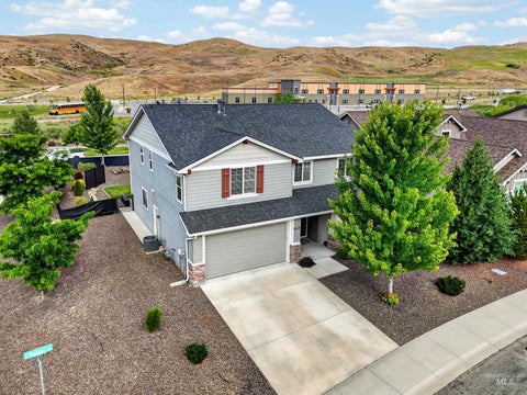 Photo of 19135 N Glenisla Ave, Eagle, ID 83714 (MLS # 98992322)
