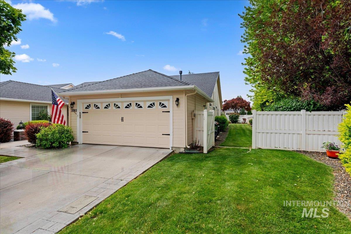 3385 W Fieldstream Lane
