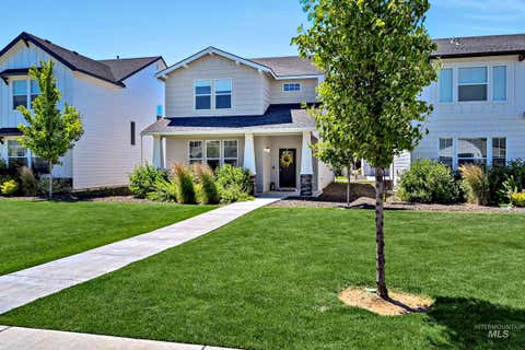 Photo of 4902 W Thornapple Dr, Meridian, ID 83646 (MLS # 98991288)
