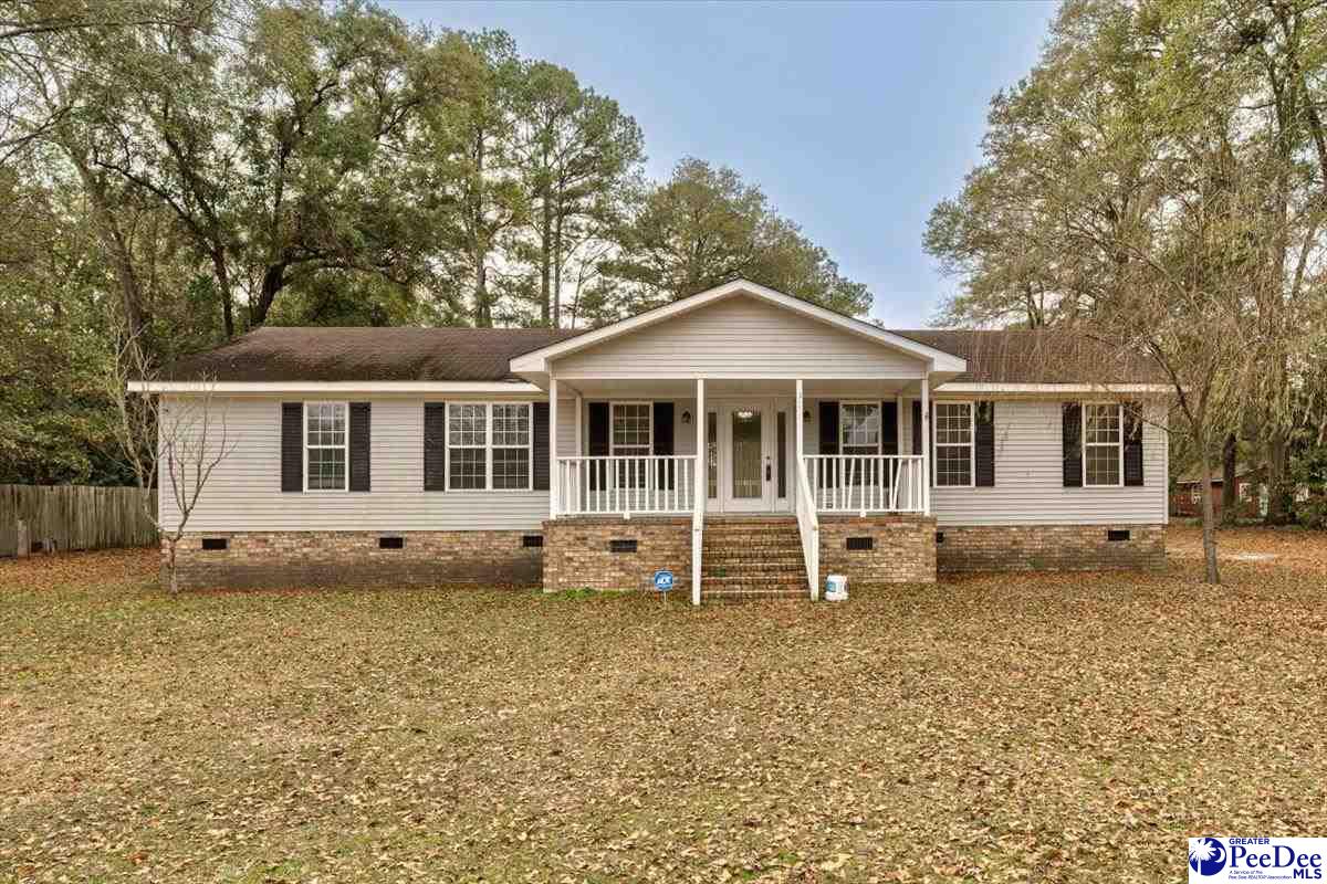 Photo 1 of 38 — 3016 Greystone Cir, Florence, SC 29501