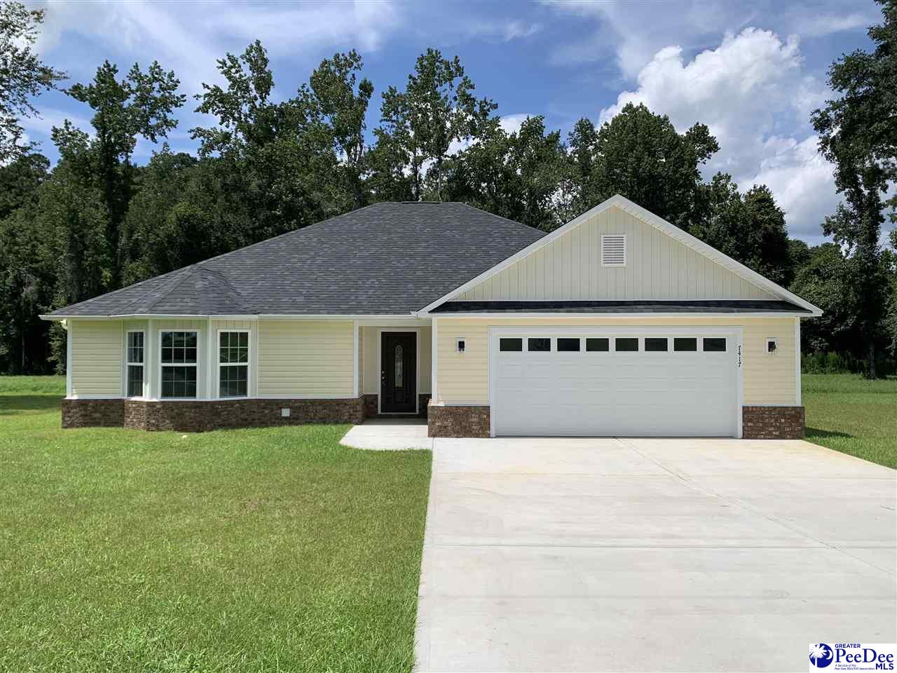 Photo 1 of 33 — 7417 E National Cemetery Road, Florence, SC 29506