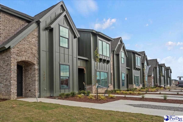 1326 LANE RD, FLORENCE, SC 29506 - Image cb7c2a4e24e1042fac51f63876cc35d0/1857084577