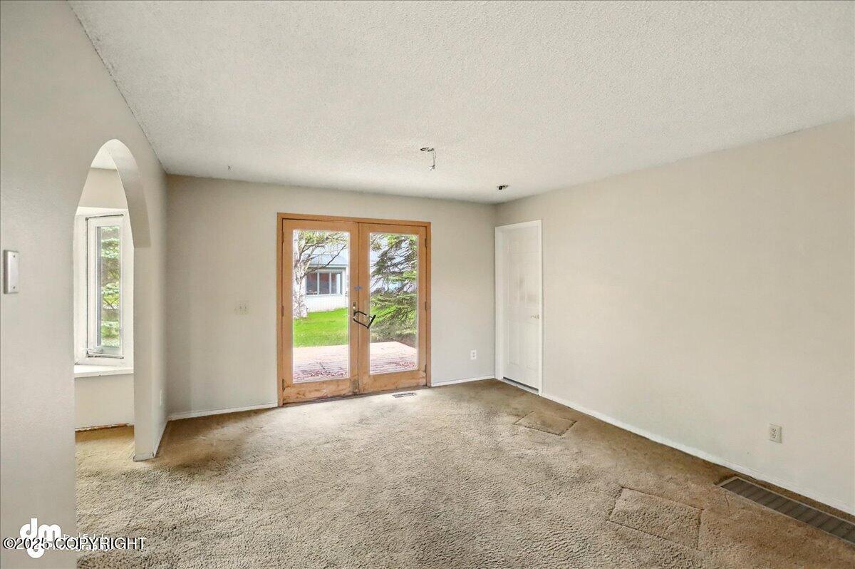 211 Pacific View Drive, Anchorage, Alaska image 14