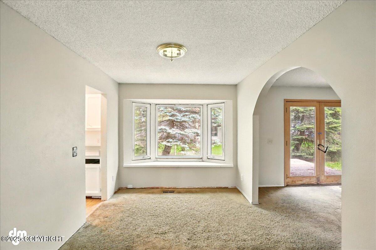 211 Pacific View Drive, Anchorage, Alaska image 18