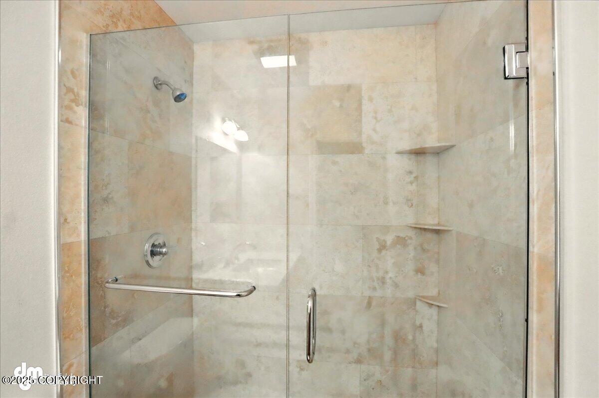 211 Pacific View Drive, Anchorage, Alaska image 24