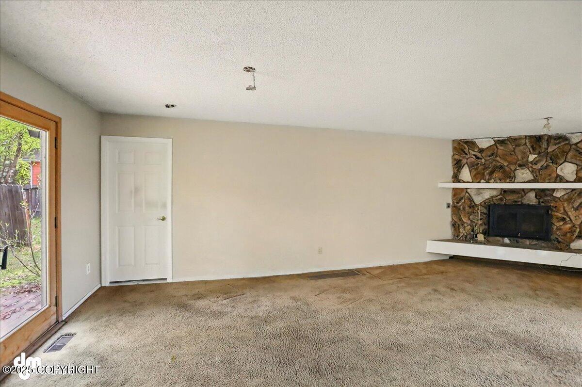 211 Pacific View Drive, Anchorage, Alaska image 15