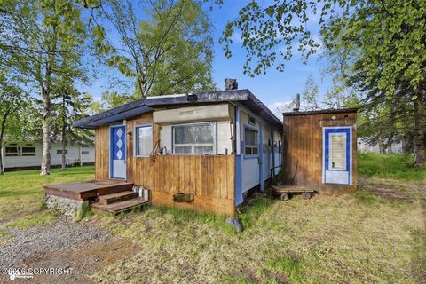 Mobile Home For Sale - 11221 Dave Lane<br/> Anchorage, AK 99515