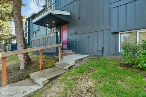 Photo of 1630 Eastridge Drive #303, Anchorage, AK 99501 (MLS # 26-6784)