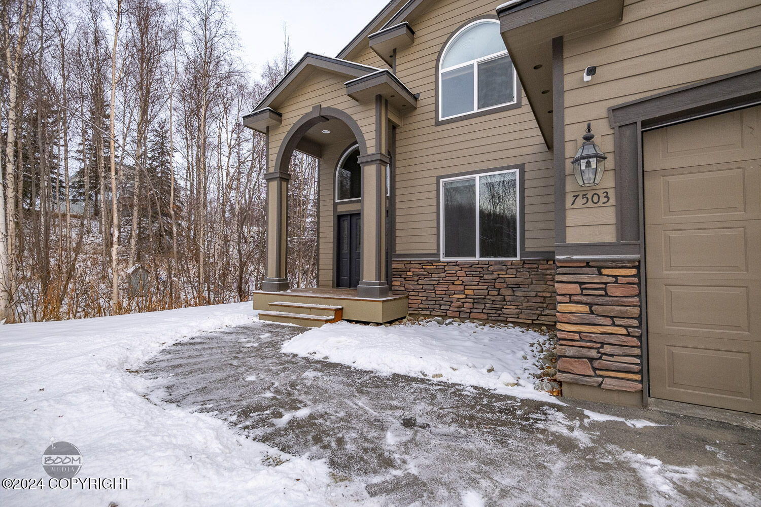 7503 Fiskari Drive, Wasilla, Alaska image 4