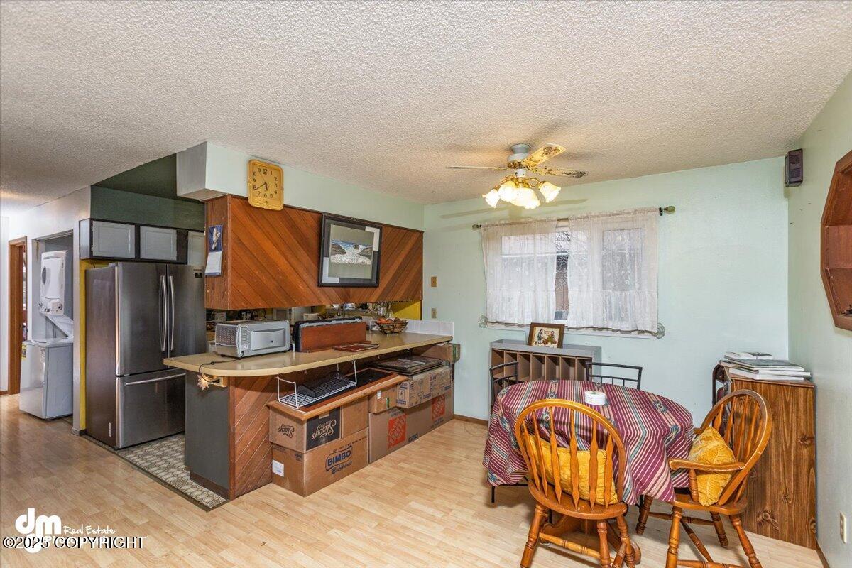 320 S Dannilyn Circle, Anchorage, Alaska image 8
