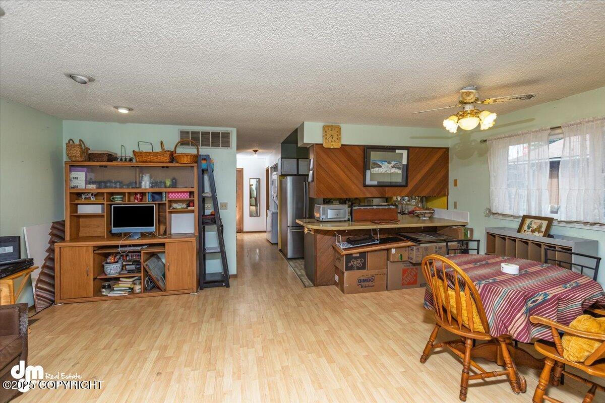 320 S Dannilyn Circle, Anchorage, Alaska image 7