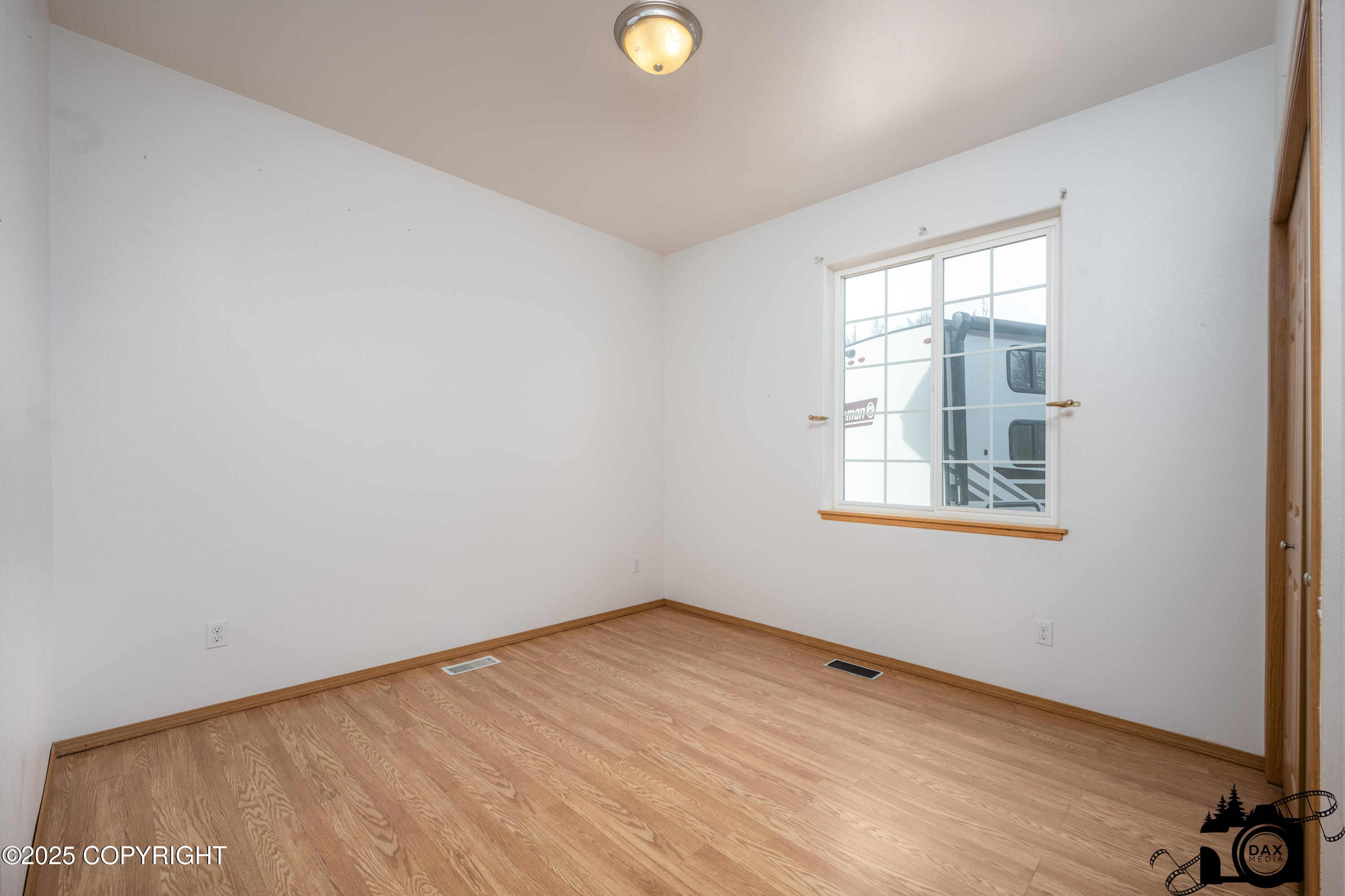 4505 E Boulder Drive, Wasilla, Alaska image 2