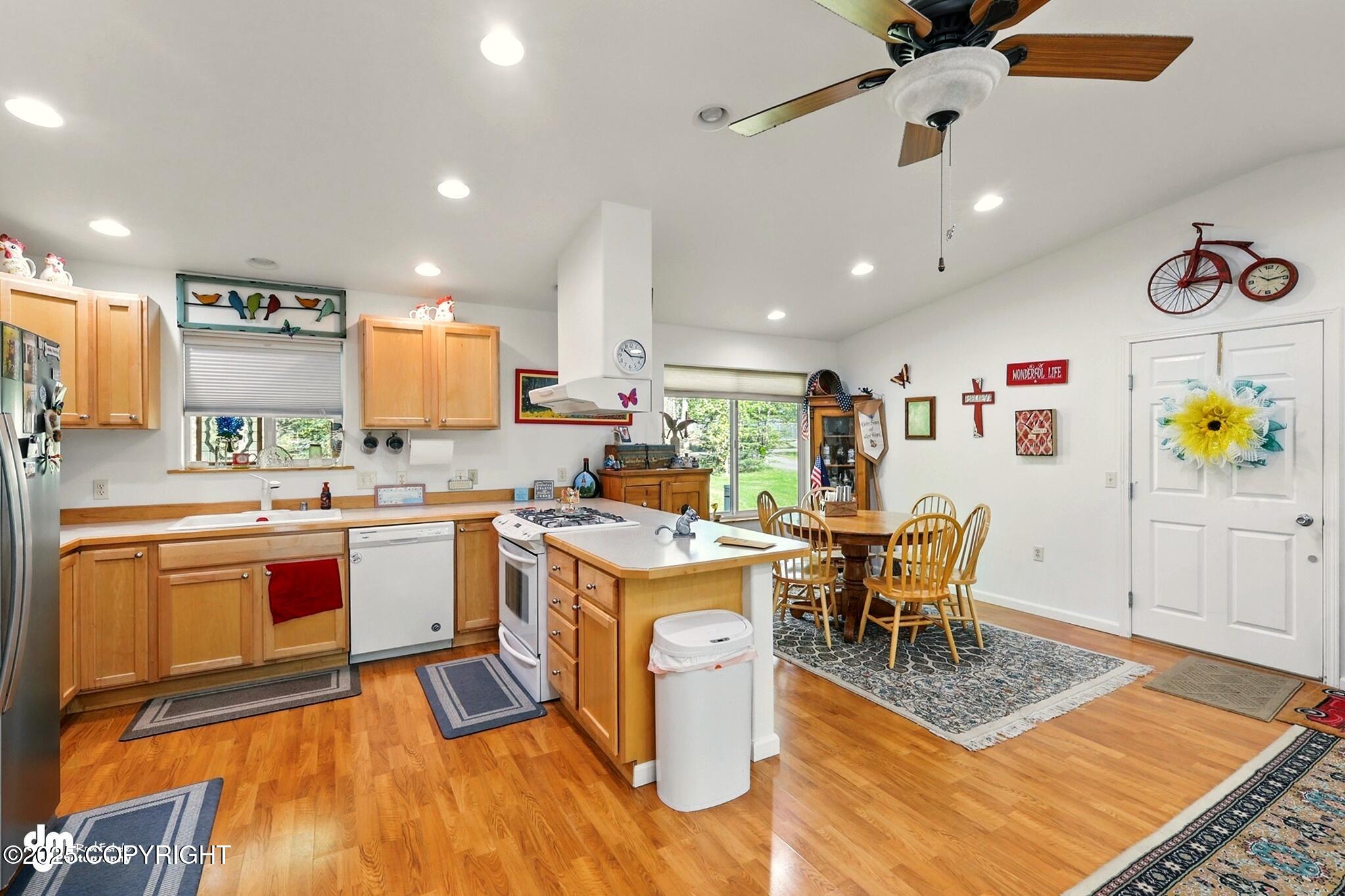 36990 Steadman Street, Sterling, Alaska image 2
