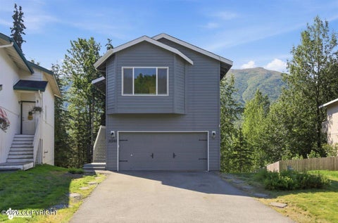 Photo of 20248 Glacier Park Circle, Eagle River, AK 99577 (MLS # 26-9525)