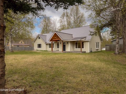 Homes For Sale - 735 W Winter Avenue<br/> Wasilla, AK 99654
