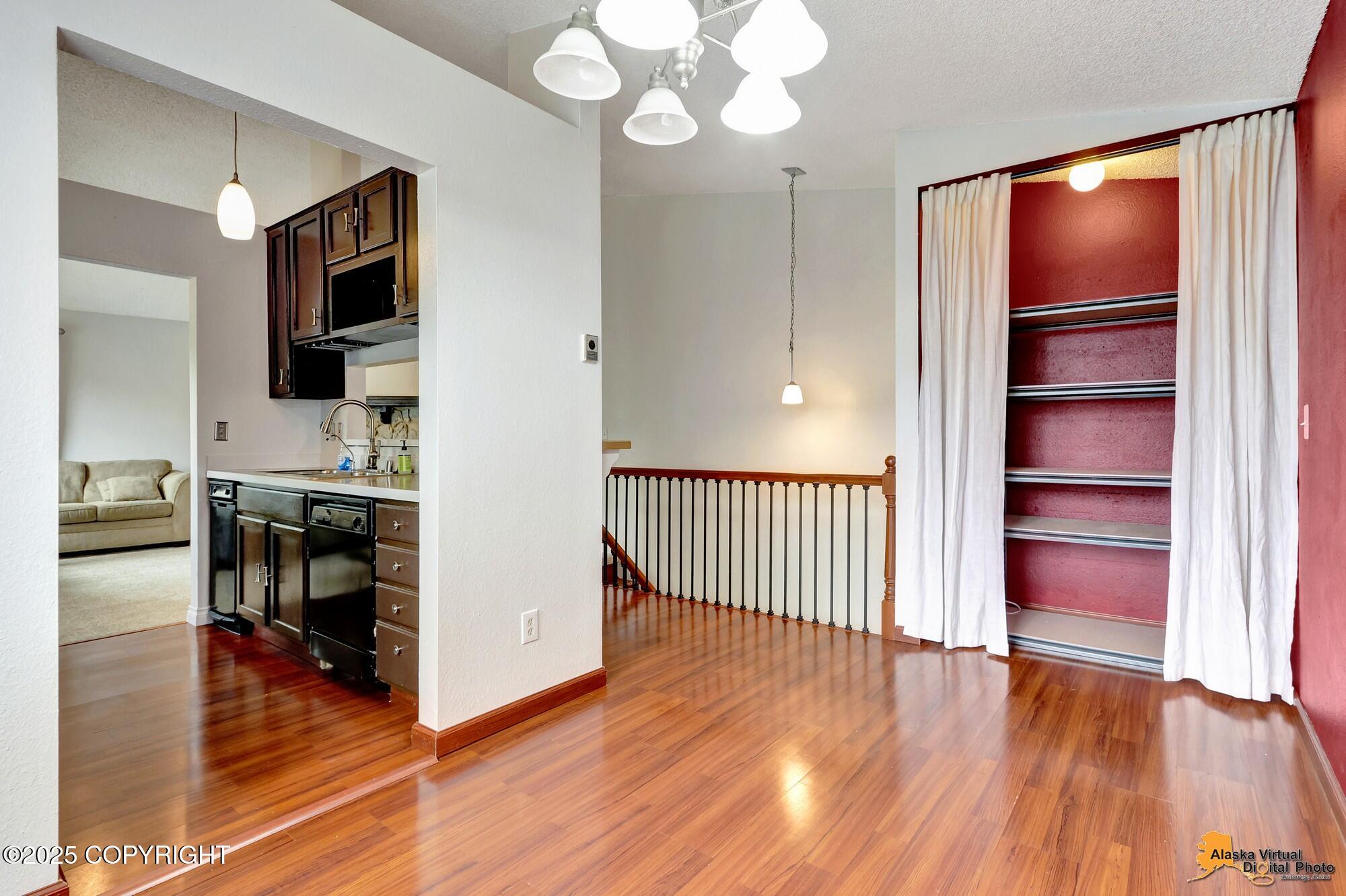 7075 Weimer Road #6, Anchorage, Alaska image 10