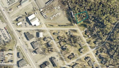 Homes For Sale - 206 Foothill Road<br/> Soldotna, AK 99669