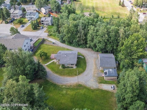 Photo of 221 Creekside Street, Anchorage, AK 99504 (MLS # 26-10749)