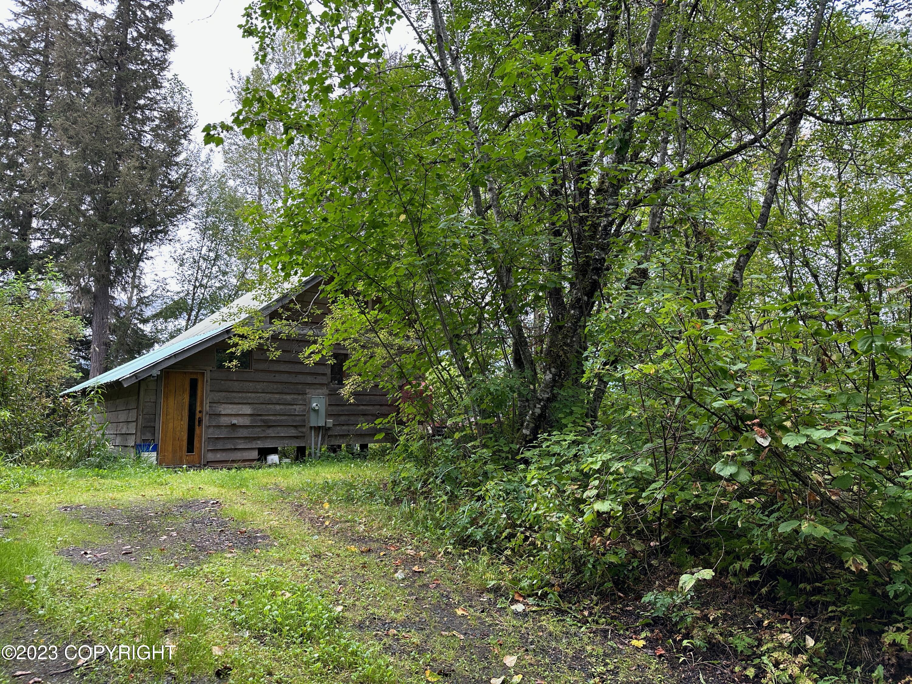 344 Eagle Bluff Drive, Haines, Alaska image 24